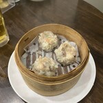 満園 - 特大タコエビ焼売3個¥450