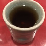 ニュー新橋ビル 牡蠣入レ時 - 食後に温かいお茶をいただきました。