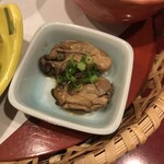 ニュー新橋ビル 牡蠣入レ時 - 牡蠣時雨煮