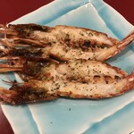 ニュー新橋ビル 牡蠣入レ時 - 赤海老のグリルガーリックバター醤油