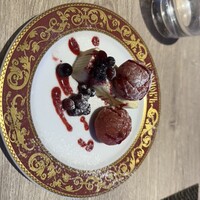 ゴドノフ東京 丸ビル店 - 