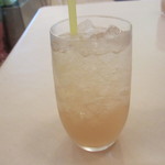 マジカメンテ ビバッコ - 自家製ジンジャーエール