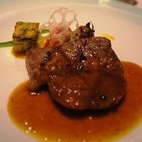 シャトー文雅 - 黒毛和牛の網焼きステーキ　季節の温野菜とともに