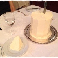 マダム・トキ - パン用のバター（カルピスバターと生クリームをホイップしたもの）