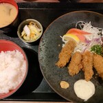 珈穂音 - カキフライ定食