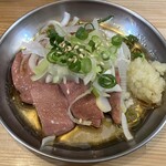 大衆立飲 もつ刺 すずき - 今年もよろしく　トロレバー翔平