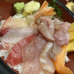 Toyama Zushi Umi Toyama - Seafood Bara Chirashi (Lunch)