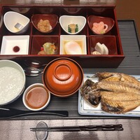 日本料理 初海 - 