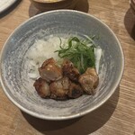 やきとりshira - 鶏皮ポン酢