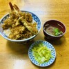 八ツ手屋