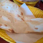 サンティ - 大きいナン