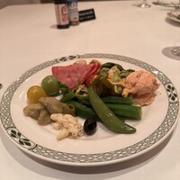 ロウリーズ・ザ・プライムリブ 恵比寿ガーデンプレイス店 - 