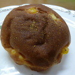 パンやきどころ RIKI - 北海道コーン