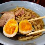 ラーメン 盛太郎 - チャーシュー麺　1,100円（野菜マシマシ、薄味）