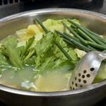 水たき 長野 - 次に、野菜を投入