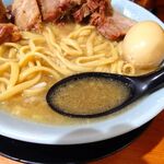 ラーメン 盛太郎 - チャーシュー麺　1,100円（野菜マシマシ、薄味）