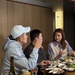 牡蠣屋 Wine&Sake 居酒屋 - 