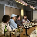 牡蠣屋 Wine&Sake 居酒屋 - 