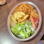 PIZZA DINER Walking Flower - 