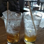 ROCK - 左が梅ソーダ、右が柚子ソーダ