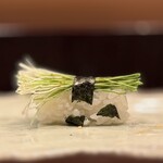 鎌倉 以ず美 - 握り　芽ねぎ