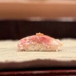 鎌倉 以ず美 - 握り　白甘鯛