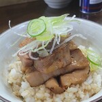 らあめん サンド - 炙りチャーシュー丼（アップ）