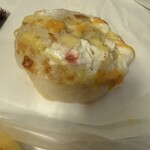 こむぎの杜ブンブン つきみ野店 - 三種チーズ 324円