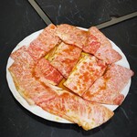 焼肉 済州 - 安定のカルビ（1000円）