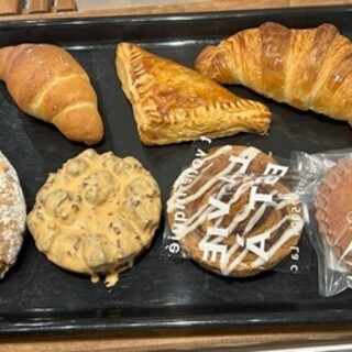 Bakerys Kitchen Ohana_1