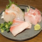 飲んべぇ食堂 らくだ屋 - お刺身盛合せ(ハーフ)