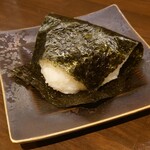 飲んべぇ食堂 らくだ屋 - おにぎり(塩)