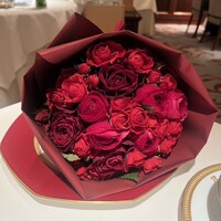 アピシウス - 事前にお願いすれば花束の用意もしてくれます。