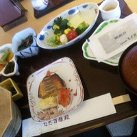 札幌 なだ万雅殿 - 和朝食・２，２６３円