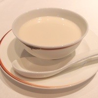 龍天門 - Jun, 2014 杏仁豆腐