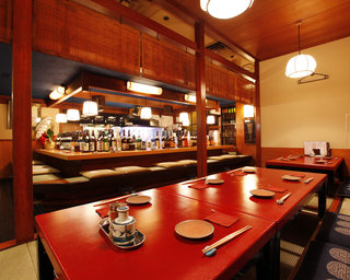 Seafood Sakaba Uonami Ikebukuro Ten - 店内の様子