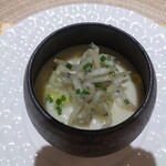 シェ ケンタロウ - 新玉ねぎのフラン・白魚