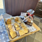 ベッカライ 徳多朗 元石川本店 - 