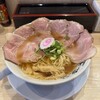 鶏そば 唆る 堀田本店