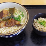 沖縄すばやぁ 垣花そば - 料理写真: