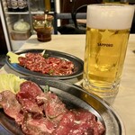 味道苑 - ザブトン　タン塩　生ビール