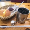 コメダ珈琲店 - アイスコーヒー500円 モーニング ローブパン バター 小倉あん