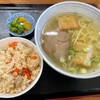 沖縄そば屋 - 