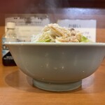 ラーメン BooBoo太郎。 - 横から。