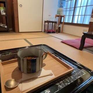 一軒家カフェ&サロンhana_2