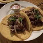 フォンダ・デ・ラ・マドゥルガーダ - 