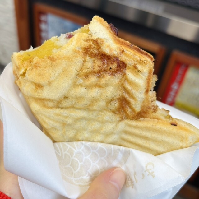 たい焼き 🐡🐡🐡🐡🐡 可愛いメニュー表が出来ました。 【焼きたてたい焼き