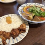 野菜料理とスープカレーのお店 南葉亭 - ザンギのスープカレー