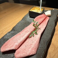 北新地 肉料理 名門 - 