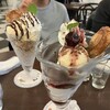 カフェ フロインドリーブ 本店
